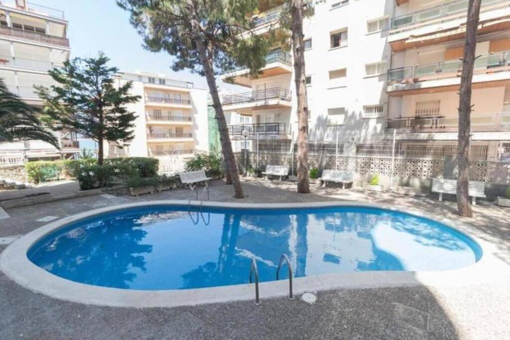 Paradis Salou, Centro Turistico, Wifi, Piscina, Vistas Al Mar Exteriör bild