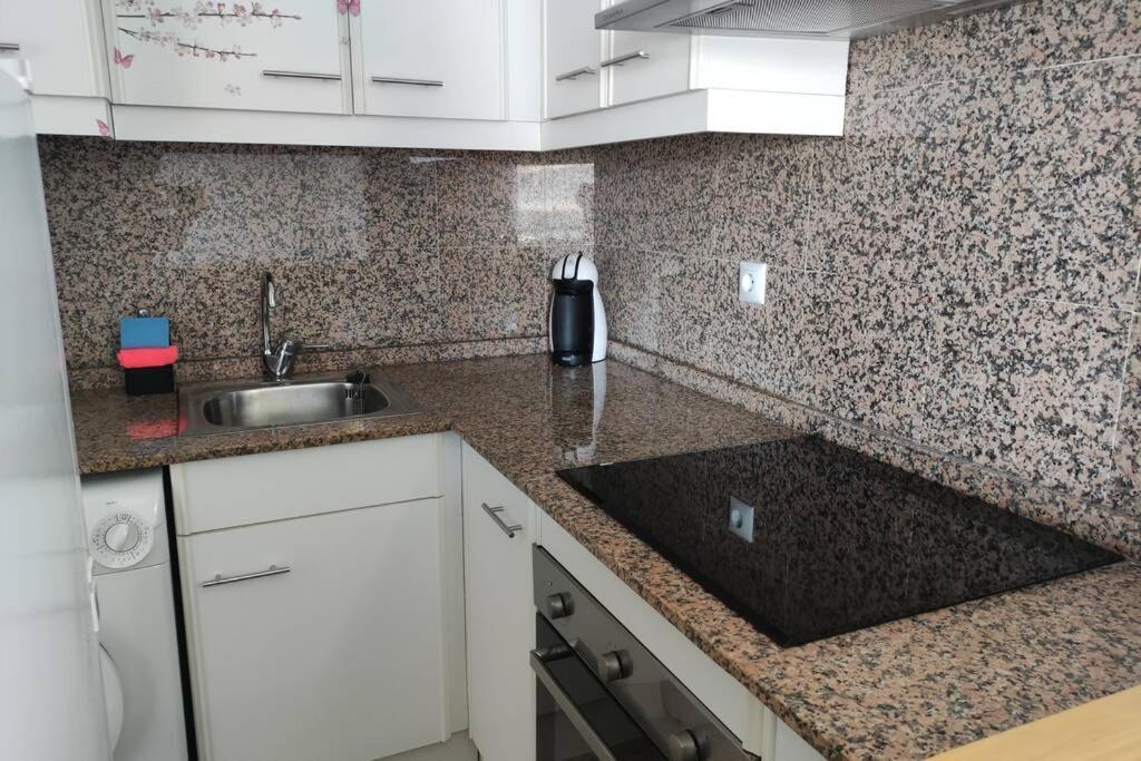 Paradis Salou, Centro Turistico, Wifi, Piscina, Vistas Al Mar Exteriör bild